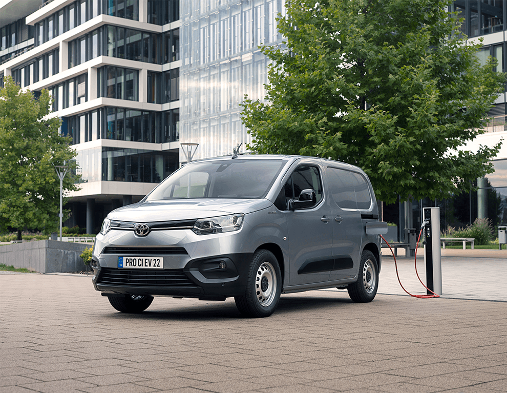 proace-city-ev-charge_tcm-3060-2386018-1